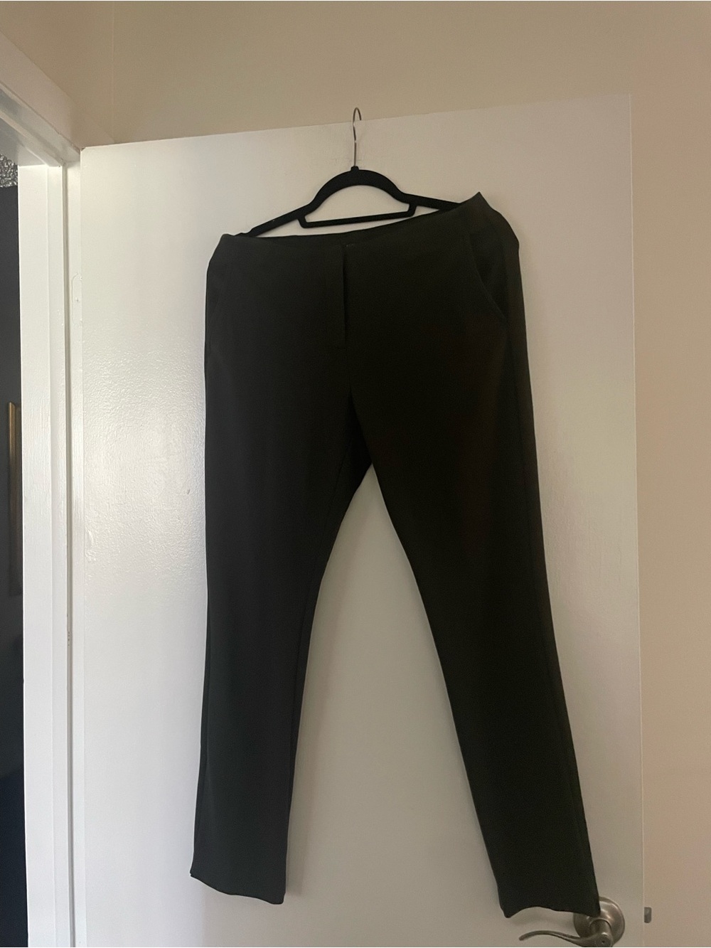 Eileen Fisher dark green   Straight-Leg Pants. Size S.